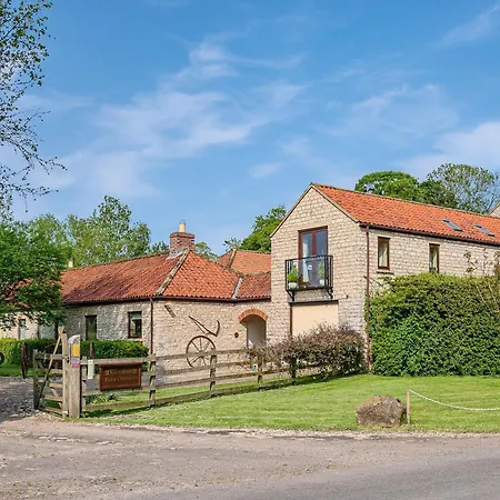 Byre - Uk49957